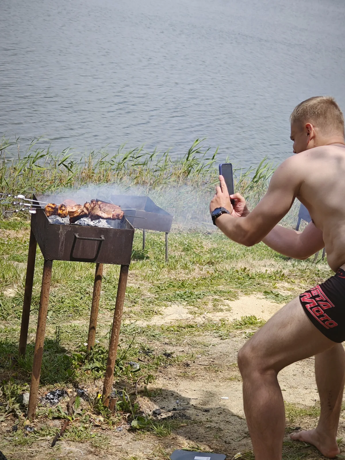 Процесс приготовления шашлыков